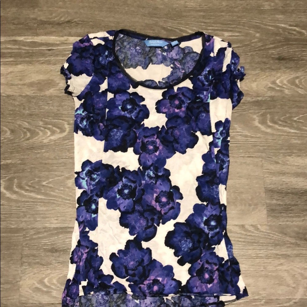 Bundles only! Vera wang blouse—xs